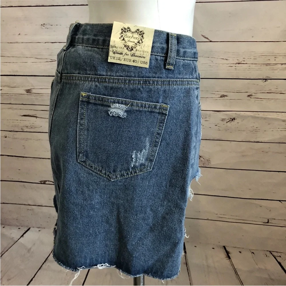 Boohoo Denim Mini Skirt SIZE 8 Destroyed Detail Uneven Raw Hem Medium Wash NWT